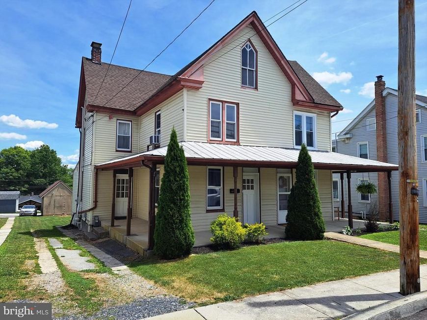 213 N Main Street, Jacobus, PA 17407 Main Photo
