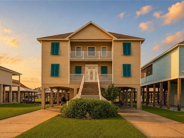 2417 BENCH Boulevard, St Bernard, LA 70085