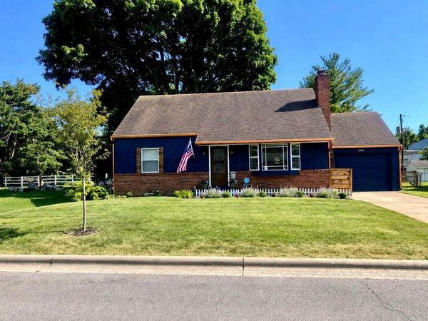 105 E Hocking Street, Canal Winchester, OH 43110