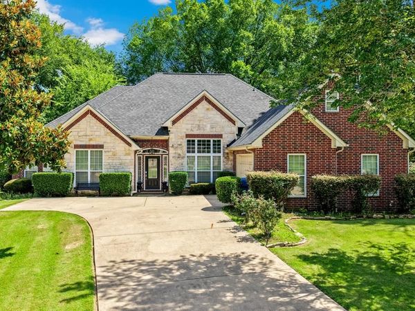 910 Holly Hill , Mount Pleasant, TX 75455