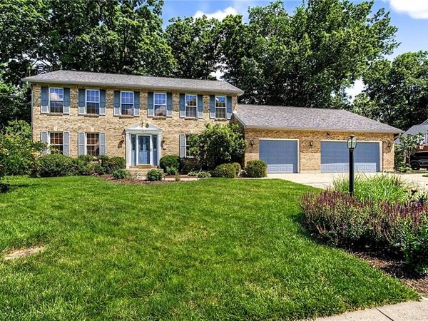 209 Deer Trail Drive, Springboro, OH 45066