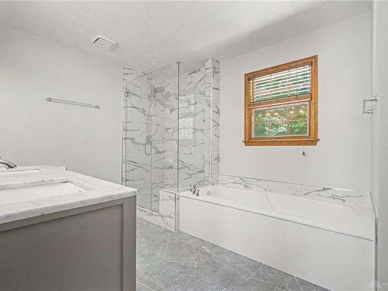 209 Deer Trail Drive, Springboro, OH 45066 Photo 21
