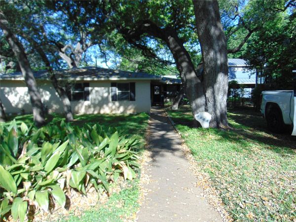 3904 Bailey LN, Unit B, Austin, TX 78756