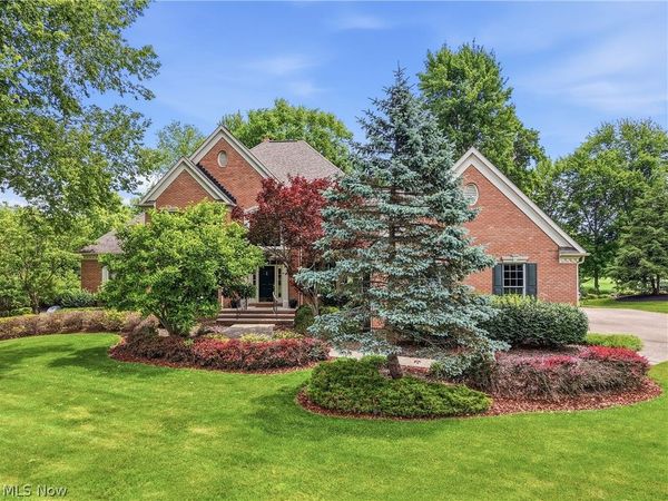 312 Aberdeen Lane, Aurora, OH 44202