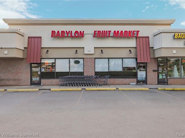 36886 Ryan Road, Macomb Twp, MI 48310