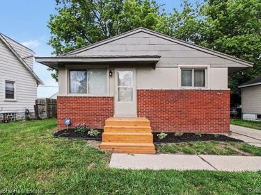 731 Monticello Avenue, Pontiac, MI 48340