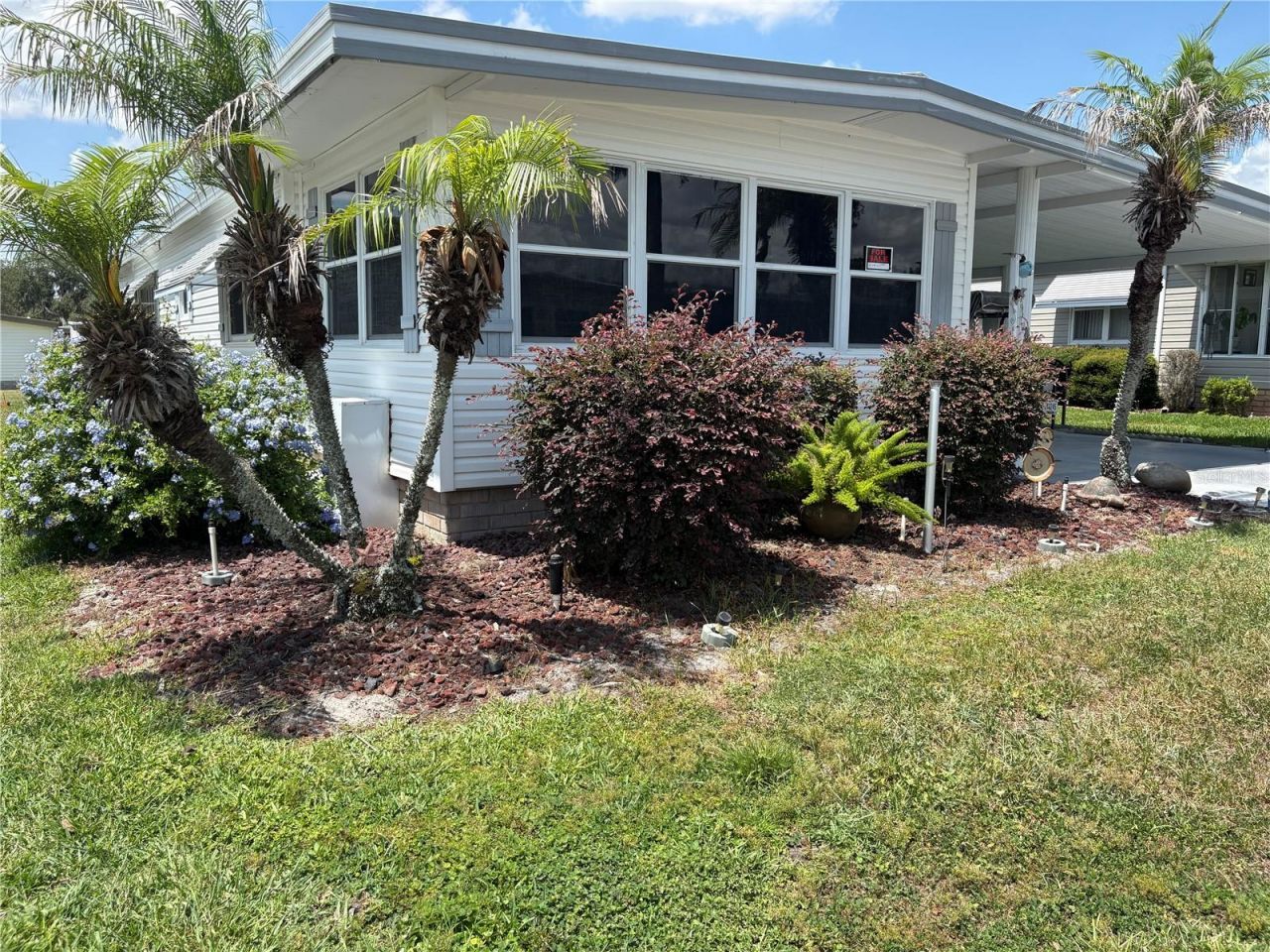 137 Jacaranda Drive , Leesburg, FL 34748 Photo