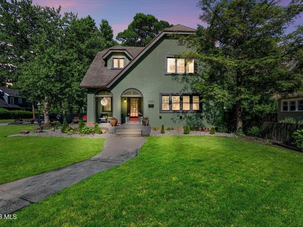 3264 Island Avenue , Toledo, OH 43614