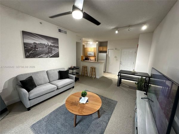 6001 SW 70th St, Unit 621, South Miami, FL 33143