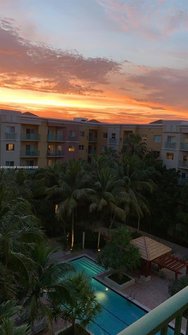 6001 SW 70th St, Unit 621, South Miami, FL 33143 Photo