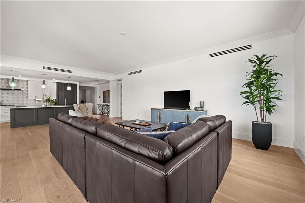 1130 3rd Ave S, Unit 309, Naples, FL 34102 Photo