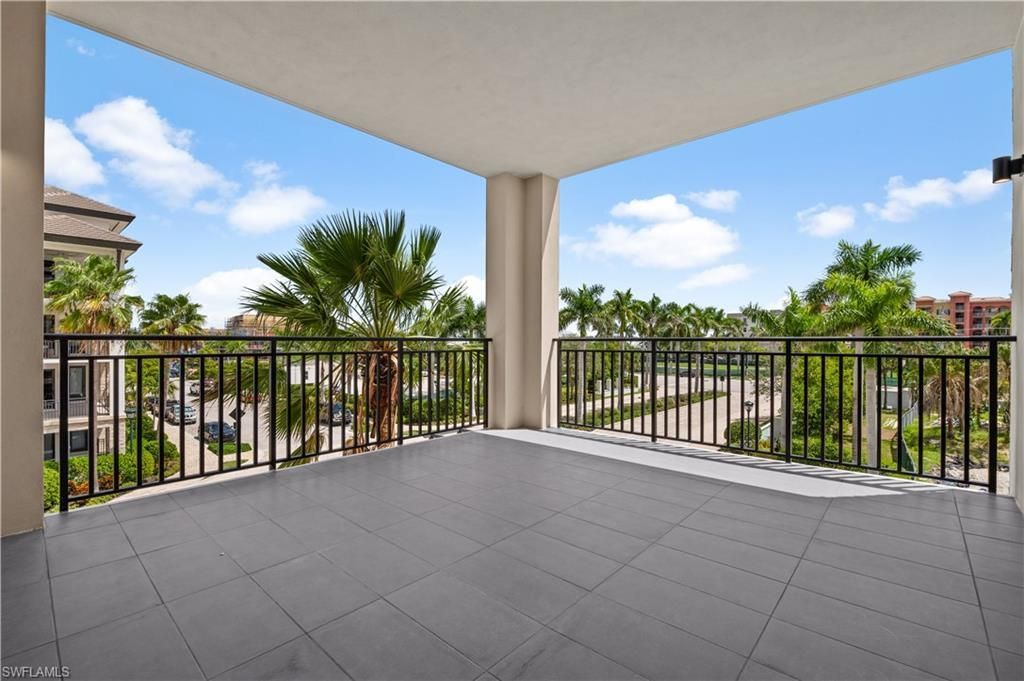 1130 3rd Ave S, Unit 309, Naples, FL 34102 Photo