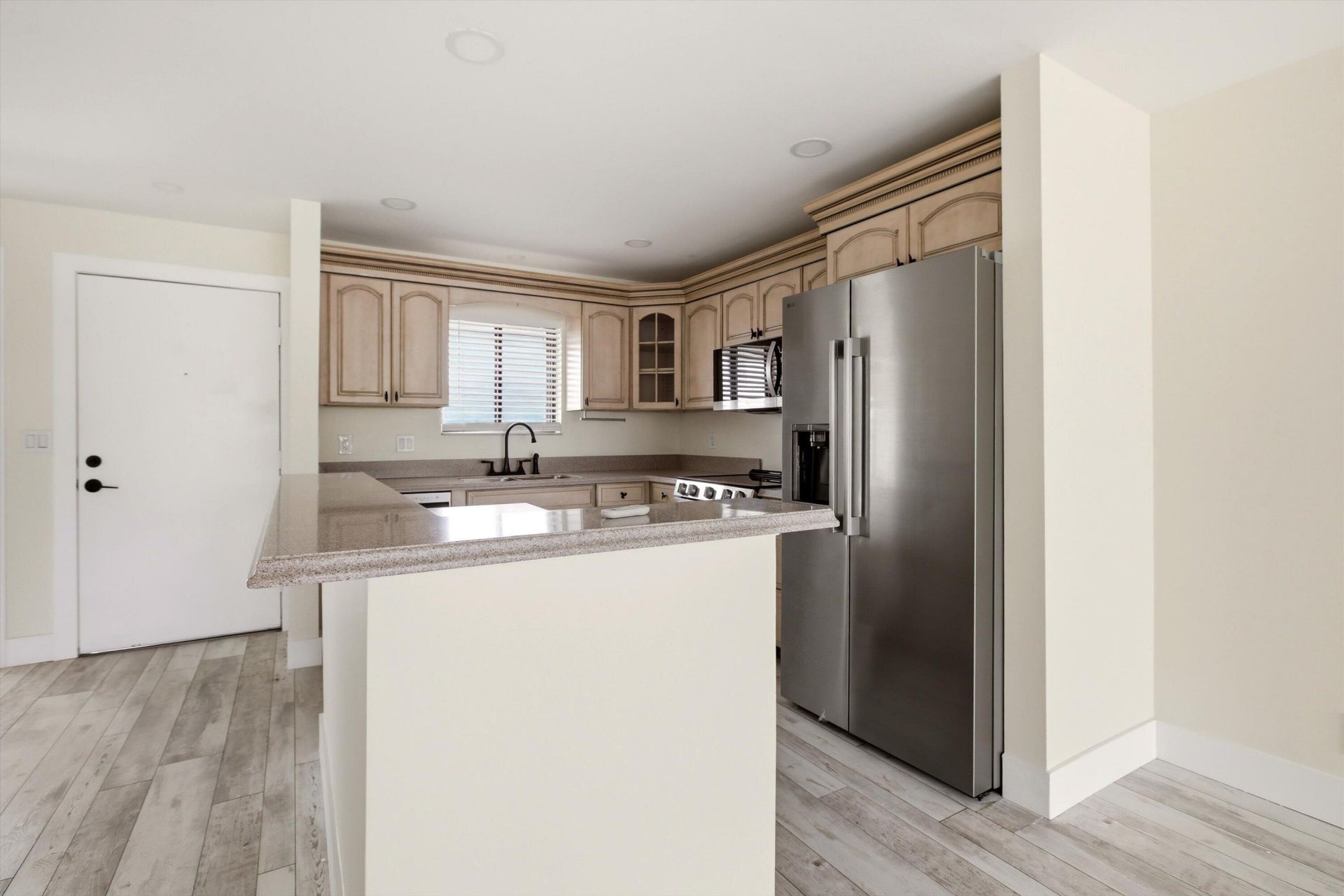 412 Southwind Drive, Unit E2, North Palm Beach, FL 33408 Photo