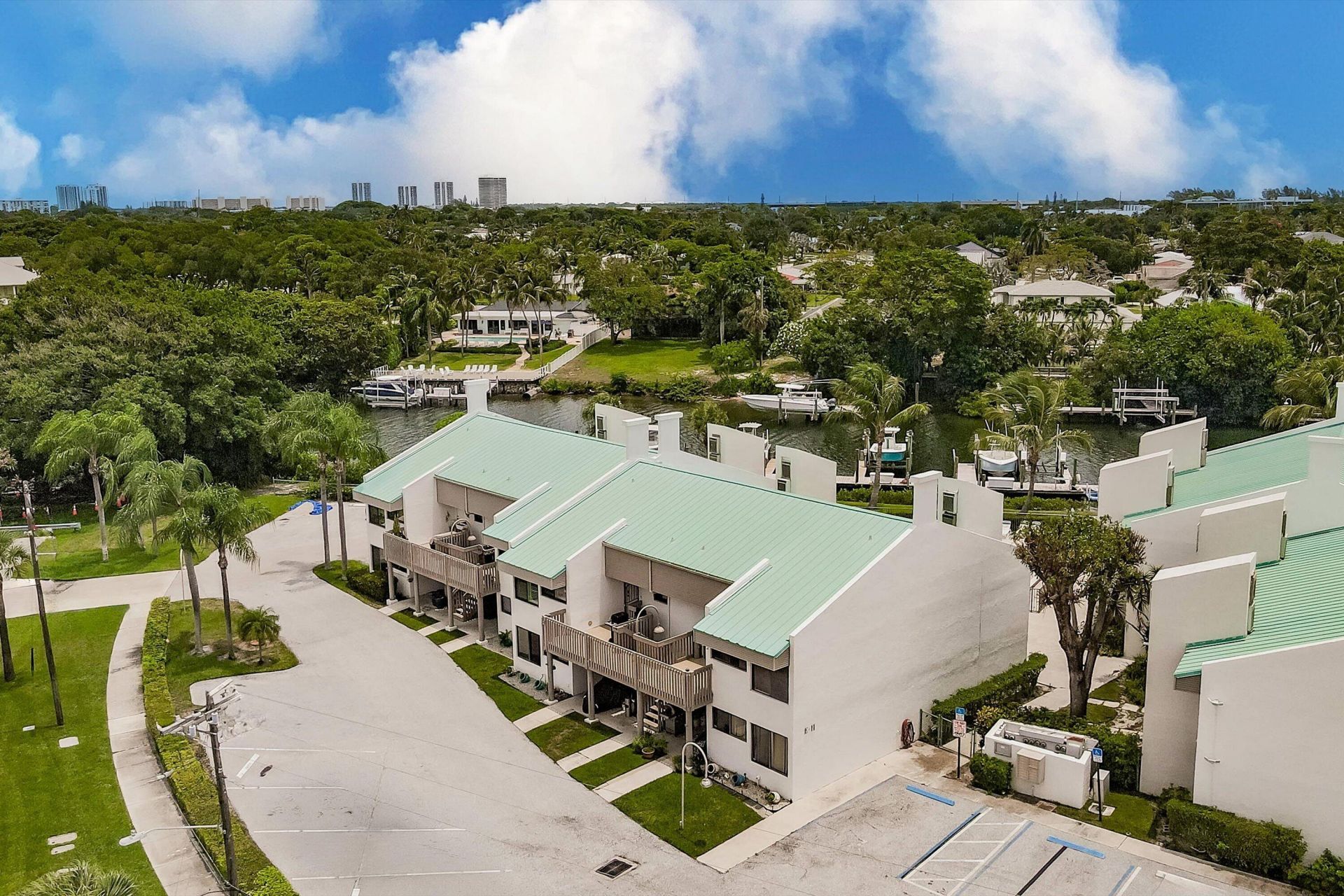 412 Southwind Drive, Unit E2, North Palm Beach, FL 33408 Photo