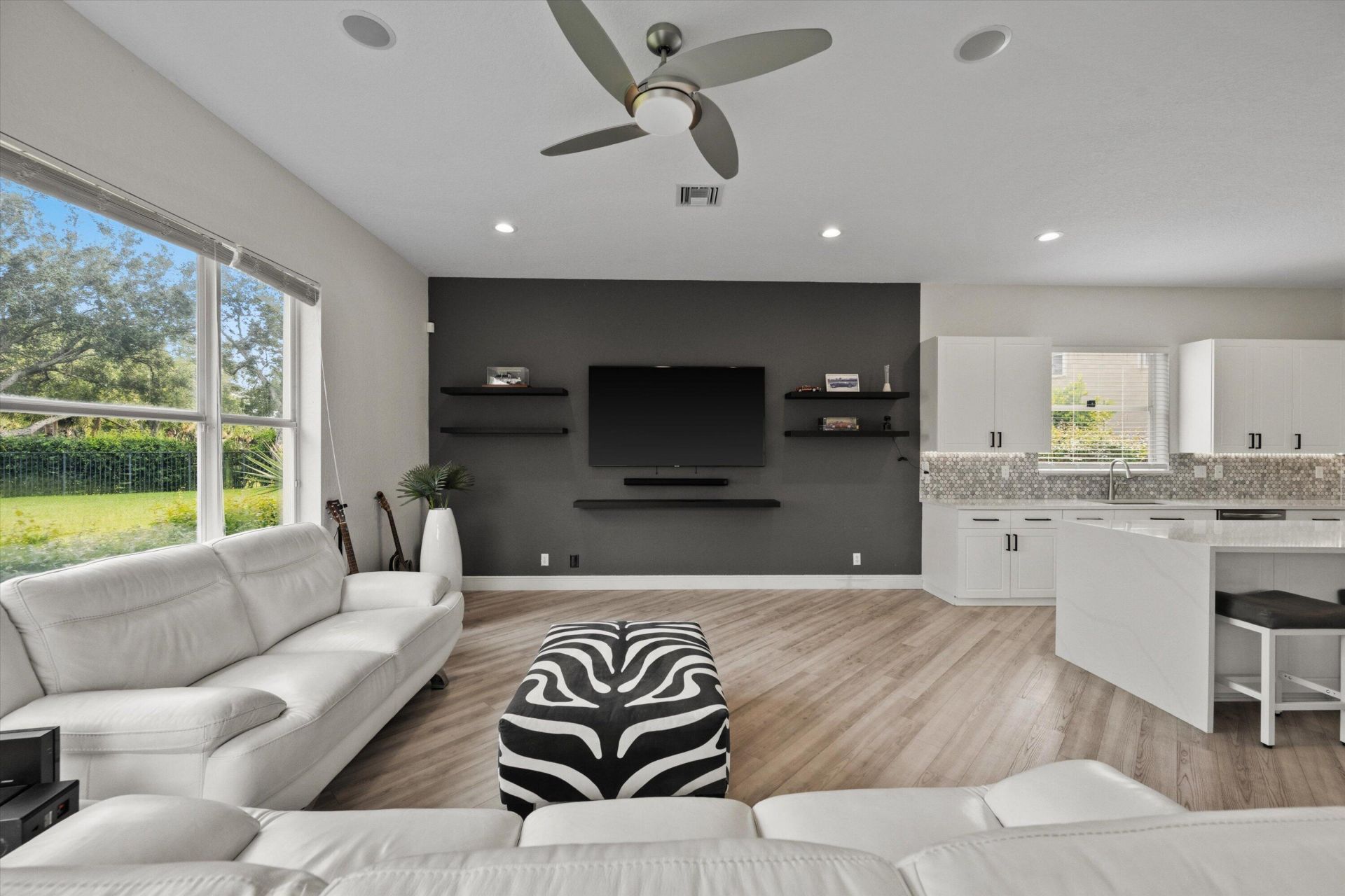 1215 Creekside Drive, Wellington, FL 33414 Photo