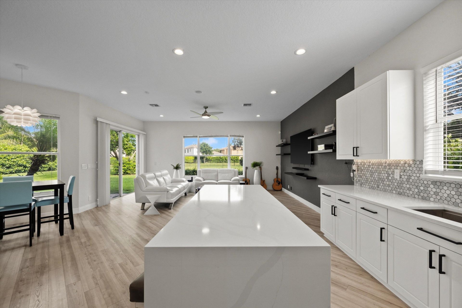 1215 Creekside Drive, Wellington, FL 33414 Photo