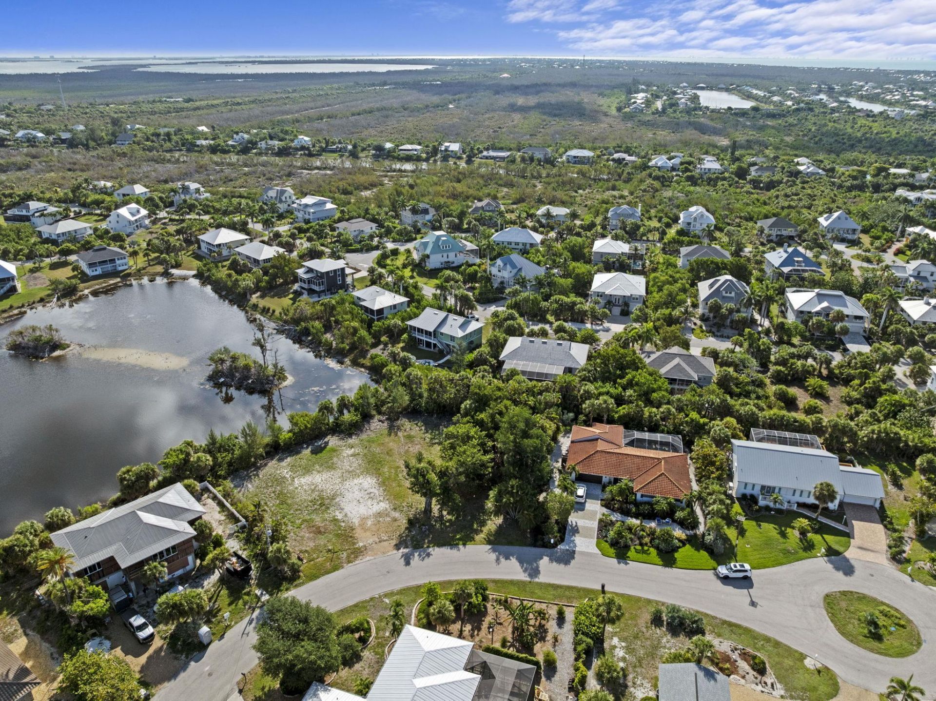 564 Chert Ct, Sanibel, FL 33957 Photo