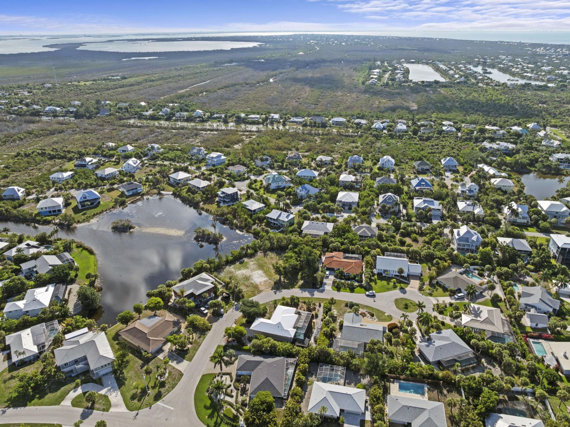 564 Chert Ct, Sanibel, FL 33957 Photo
