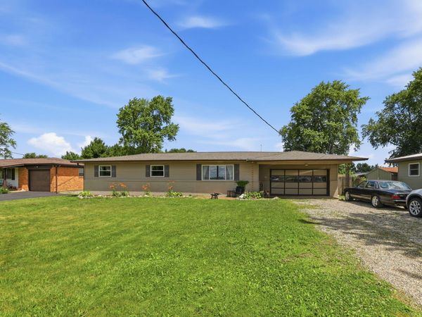 520 E Pike Street , Kirklin, IN 46050