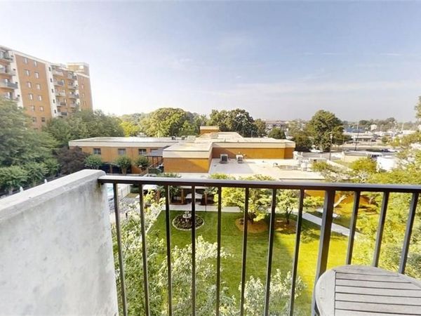 300 Johnson Ferry Road NE, Unit B506, Atlanta, GA 30328