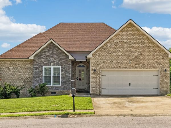 1344 Canyon Pl, Clarksville, TN 37042