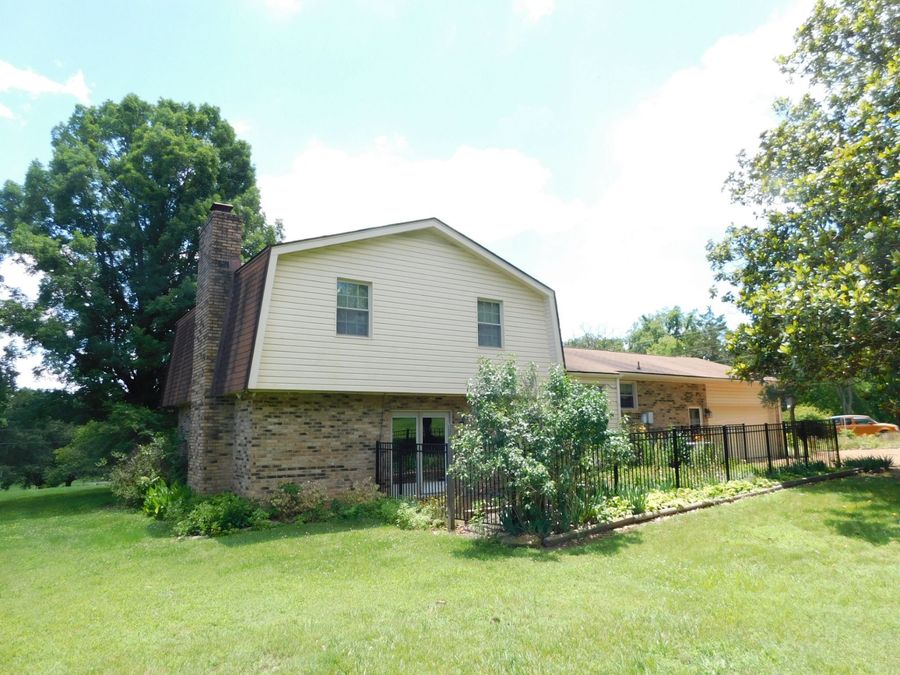Property Image 38