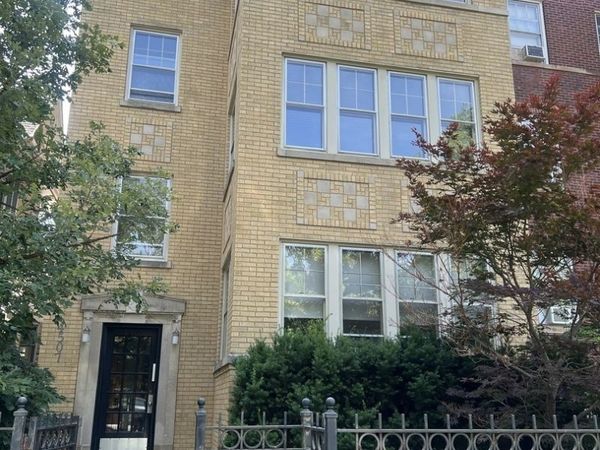 4507 N Campbell Avenue, Unit 3, Chicago, IL 60625