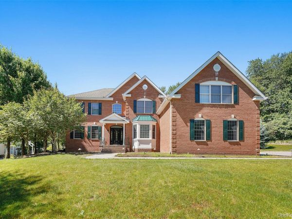 83 Saint Andrews Lane , Hopewell Junction, NY 12533