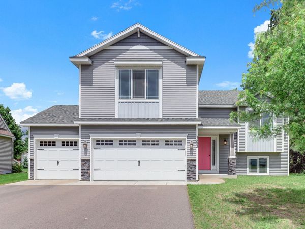1522 35th Avenue SW, Cambridge, MN 55008