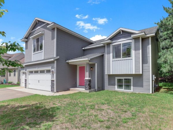 1522 35th Avenue SW, Cambridge, MN 55008