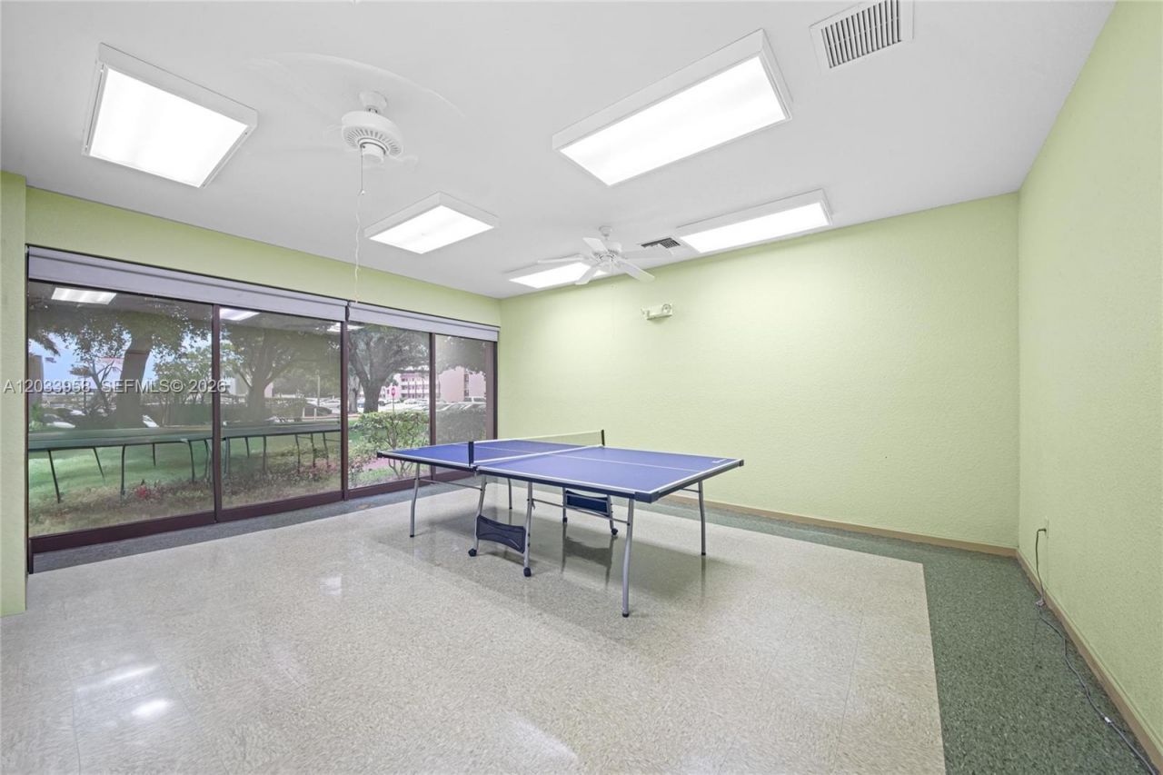8951 Sunrise Lakes Blvd, Unit 301, Sunrise, FL 33322 Photo