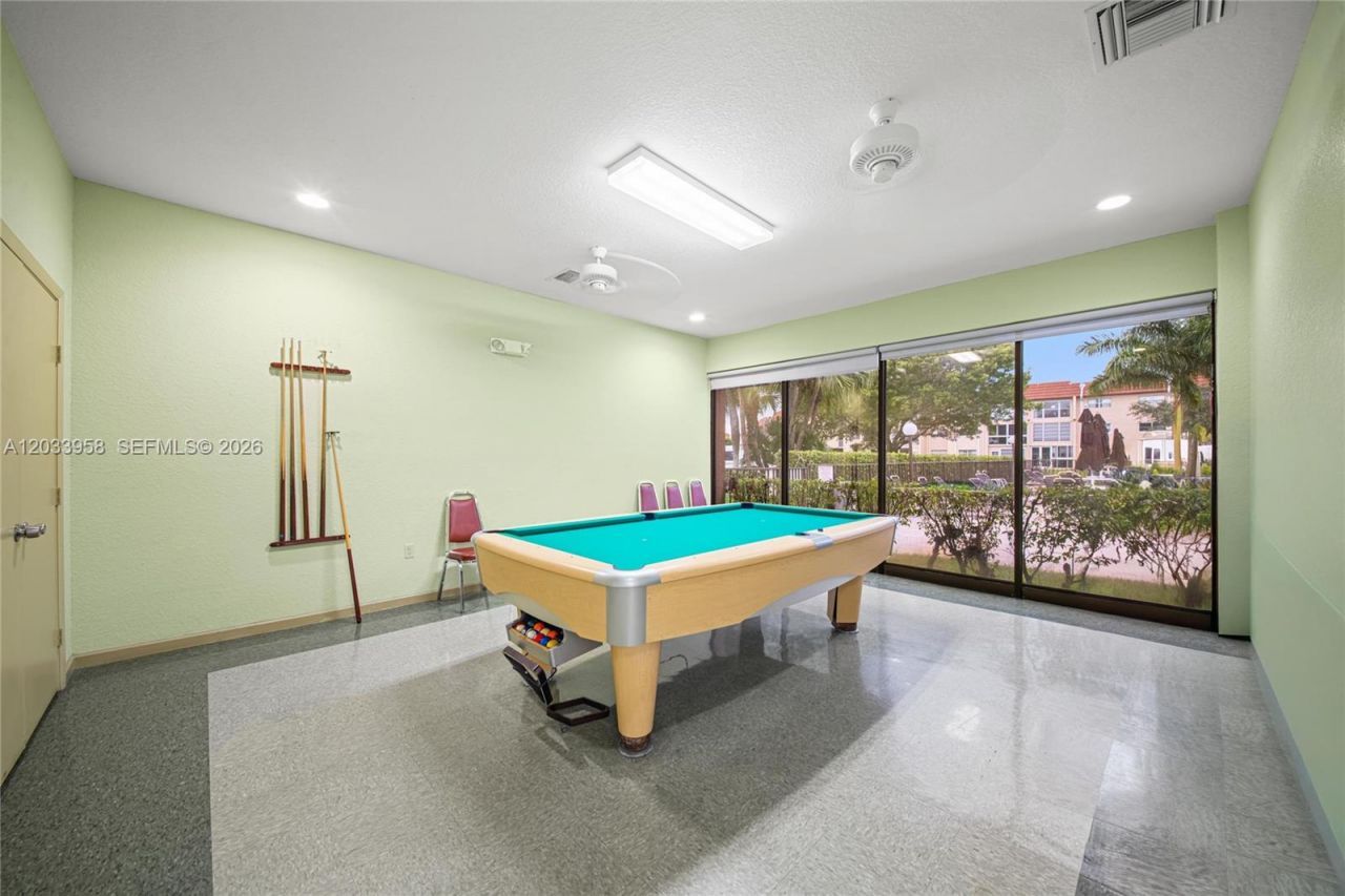 8951 Sunrise Lakes Blvd, Unit 301, Sunrise, FL 33322 Photo