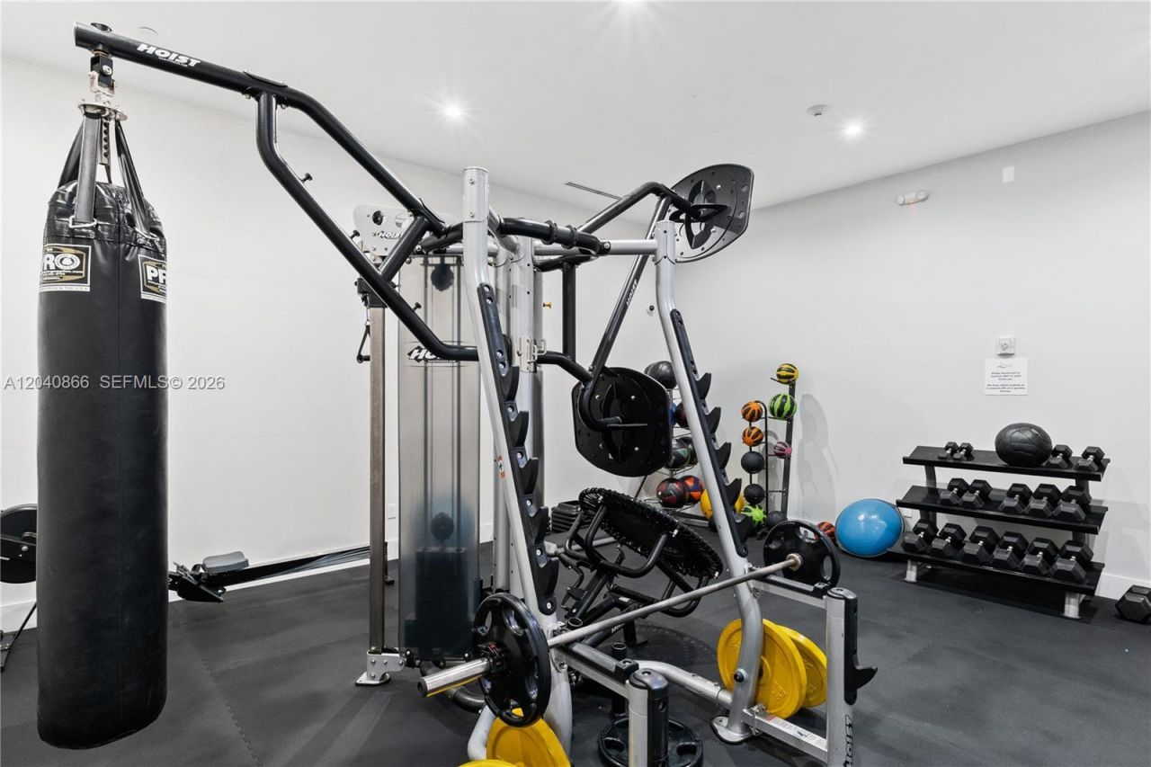 801 Brickell Key Blvd , Unit 707, Miami, FL 33131 Photo