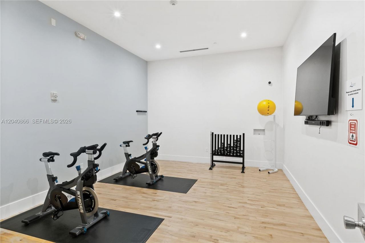 801 Brickell Key Blvd , Unit 707, Miami, FL 33131 Photo