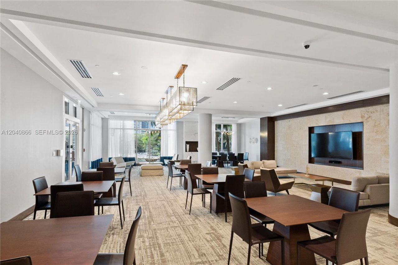 801 Brickell Key Blvd , Unit 707, Miami, FL 33131 Photo