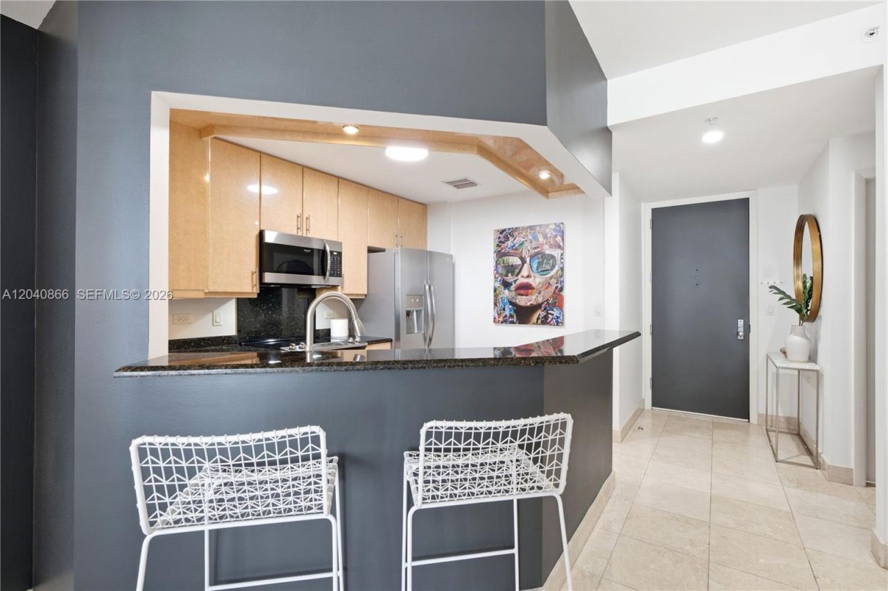 801 Brickell Key Blvd , Unit 707, Miami, FL 33131 Photo