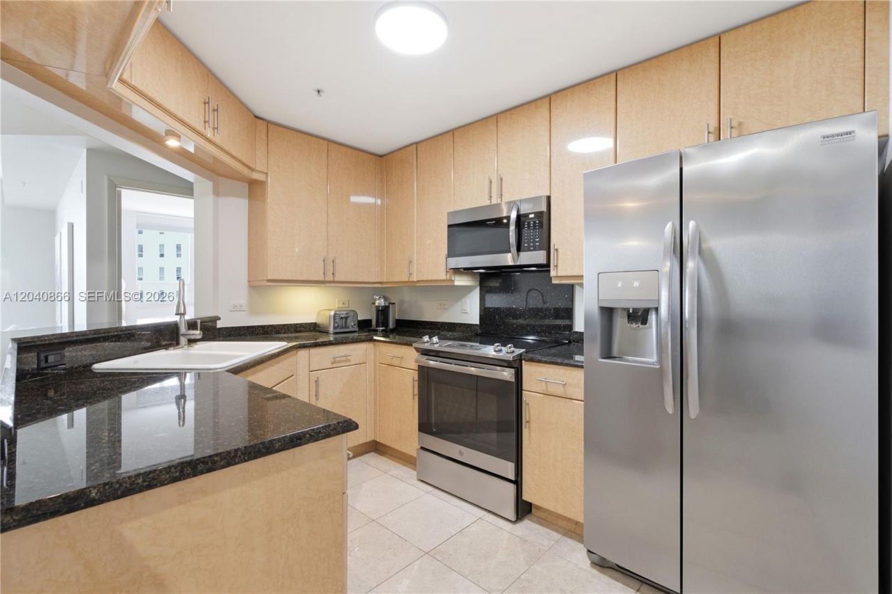 801 Brickell Key Blvd , Unit 707, Miami, FL 33131 Photo