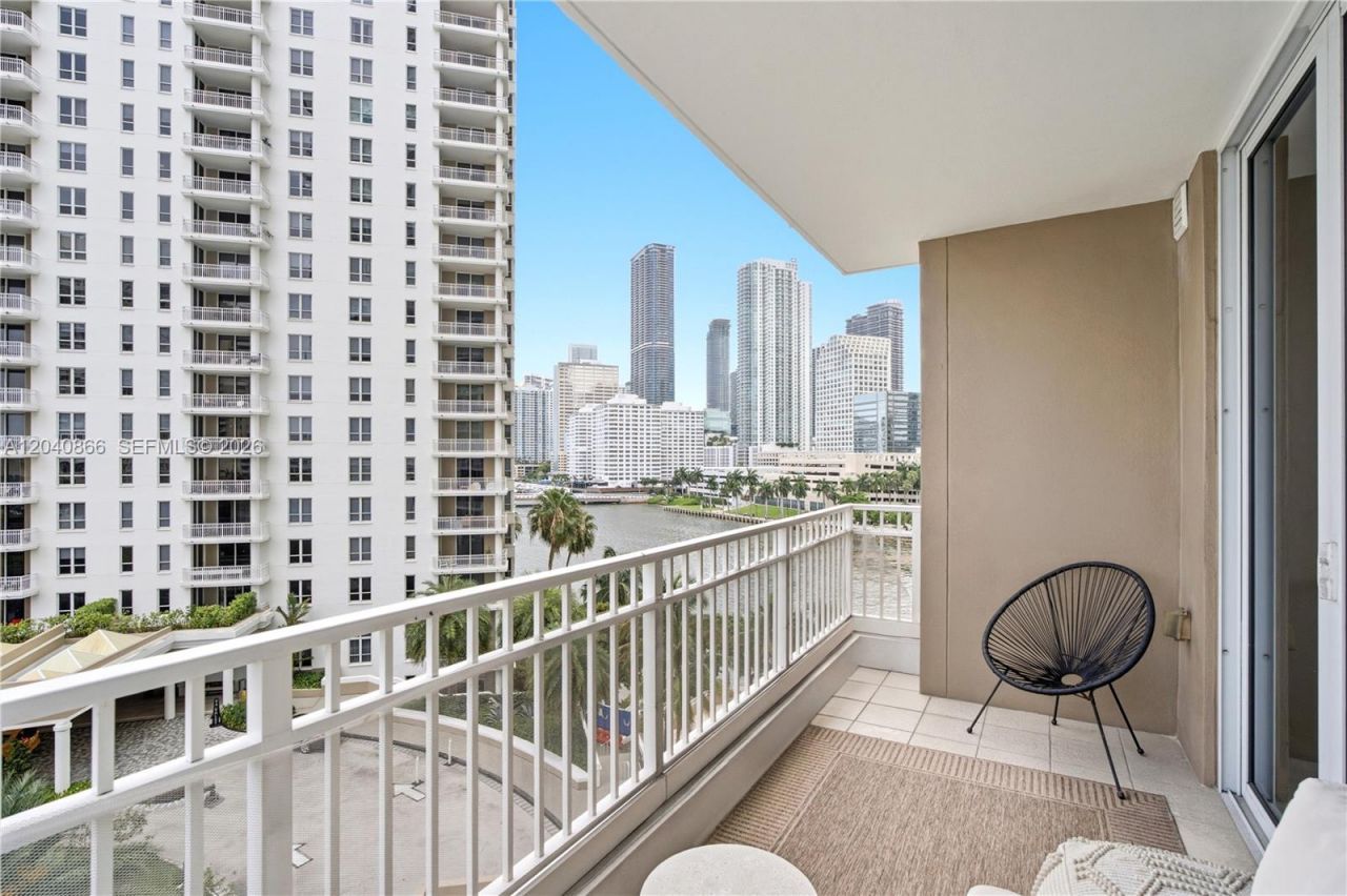 801 Brickell Key Blvd , Unit 707, Miami, FL 33131 Photo