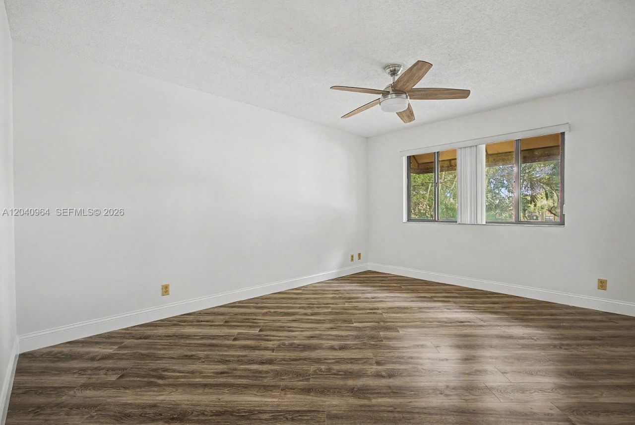 15575 Miami Lakeway N, Unit 206, Miami Lakes, FL 33014 Photo