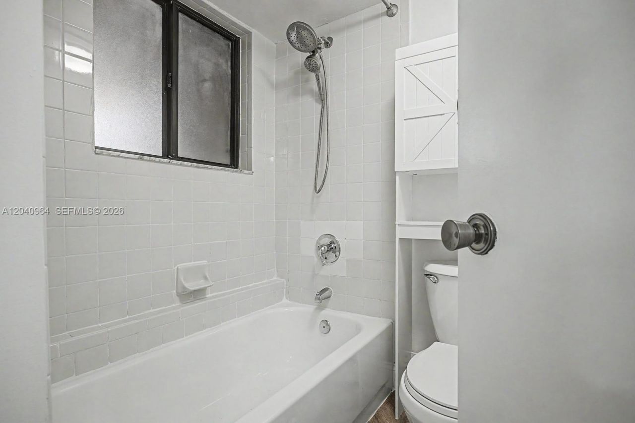 15575 Miami Lakeway N, Unit 206, Miami Lakes, FL 33014 Photo