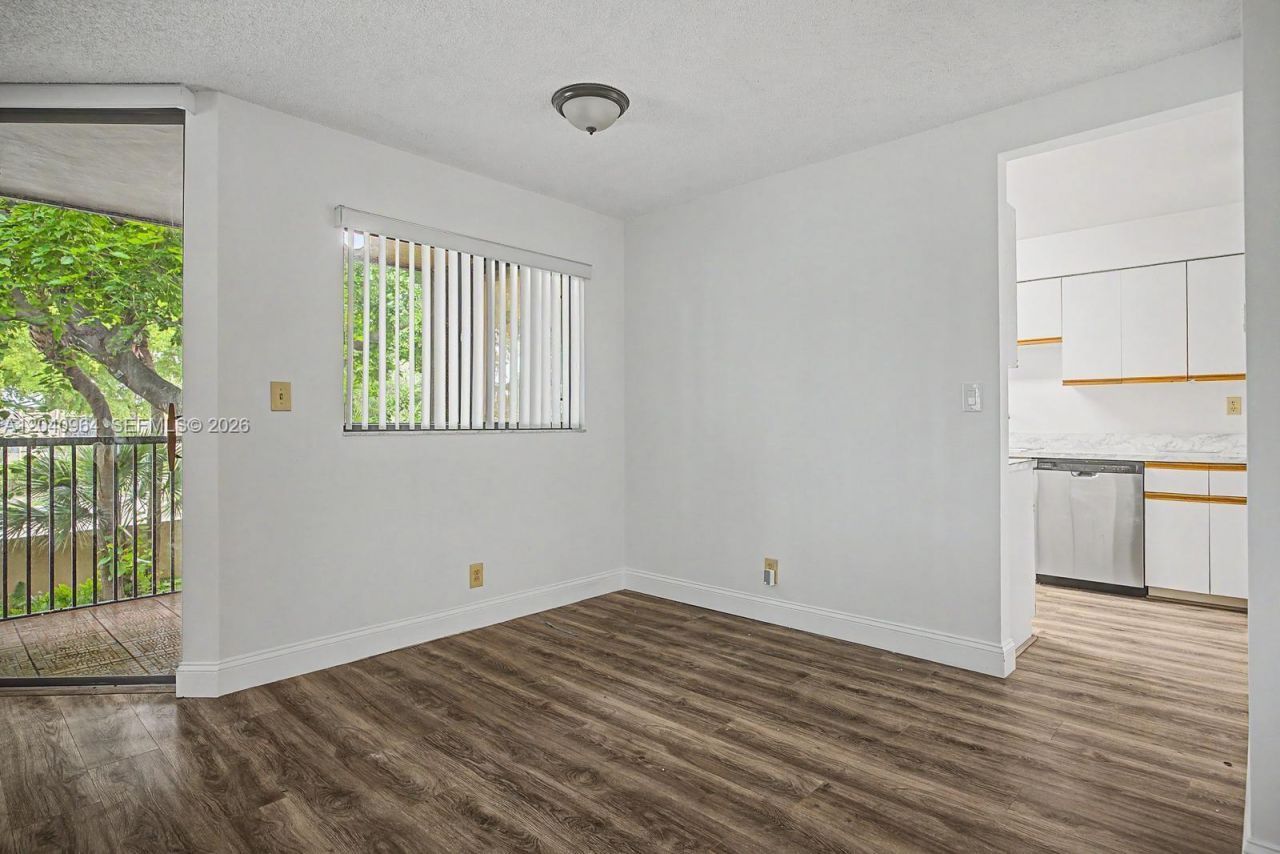 15575 Miami Lakeway N, Unit 206, Miami Lakes, FL 33014 Photo