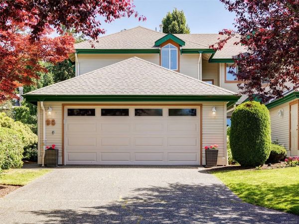 530 Marsett Pl, Unit #96, Saanich, BC V8Z 7J2