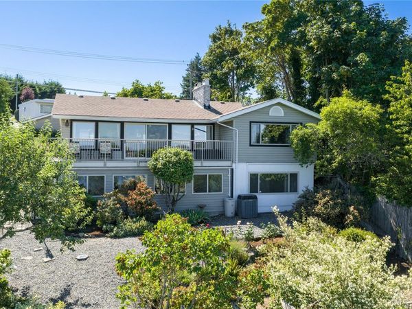 2640 Departure Bay Rd , Nanaimo, BC V9S 3W5