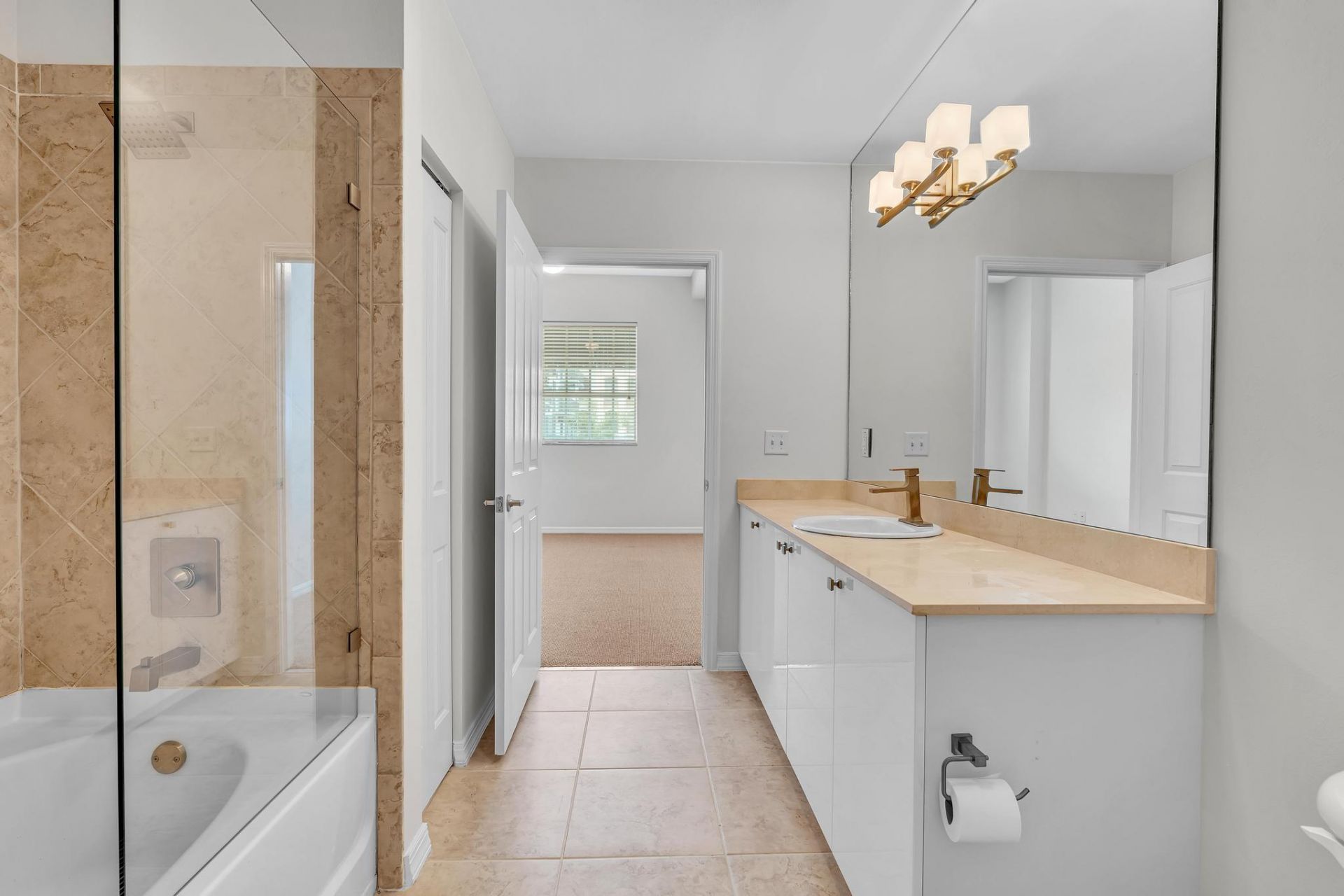 600 S Dixie Highway, Unit 439, West Palm Beach, FL 33401 Photo