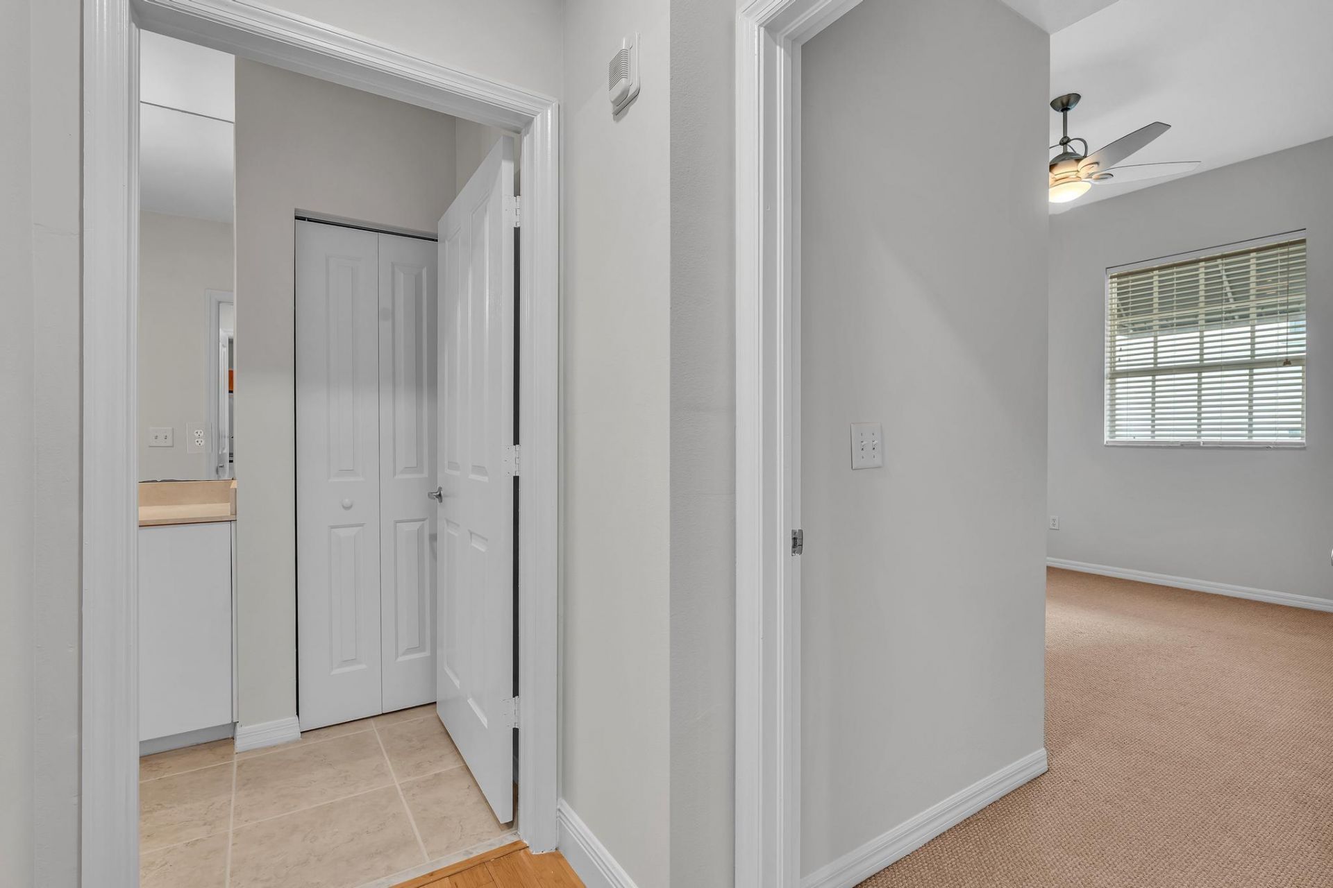 600 S Dixie Highway, Unit 439, West Palm Beach, FL 33401 Photo