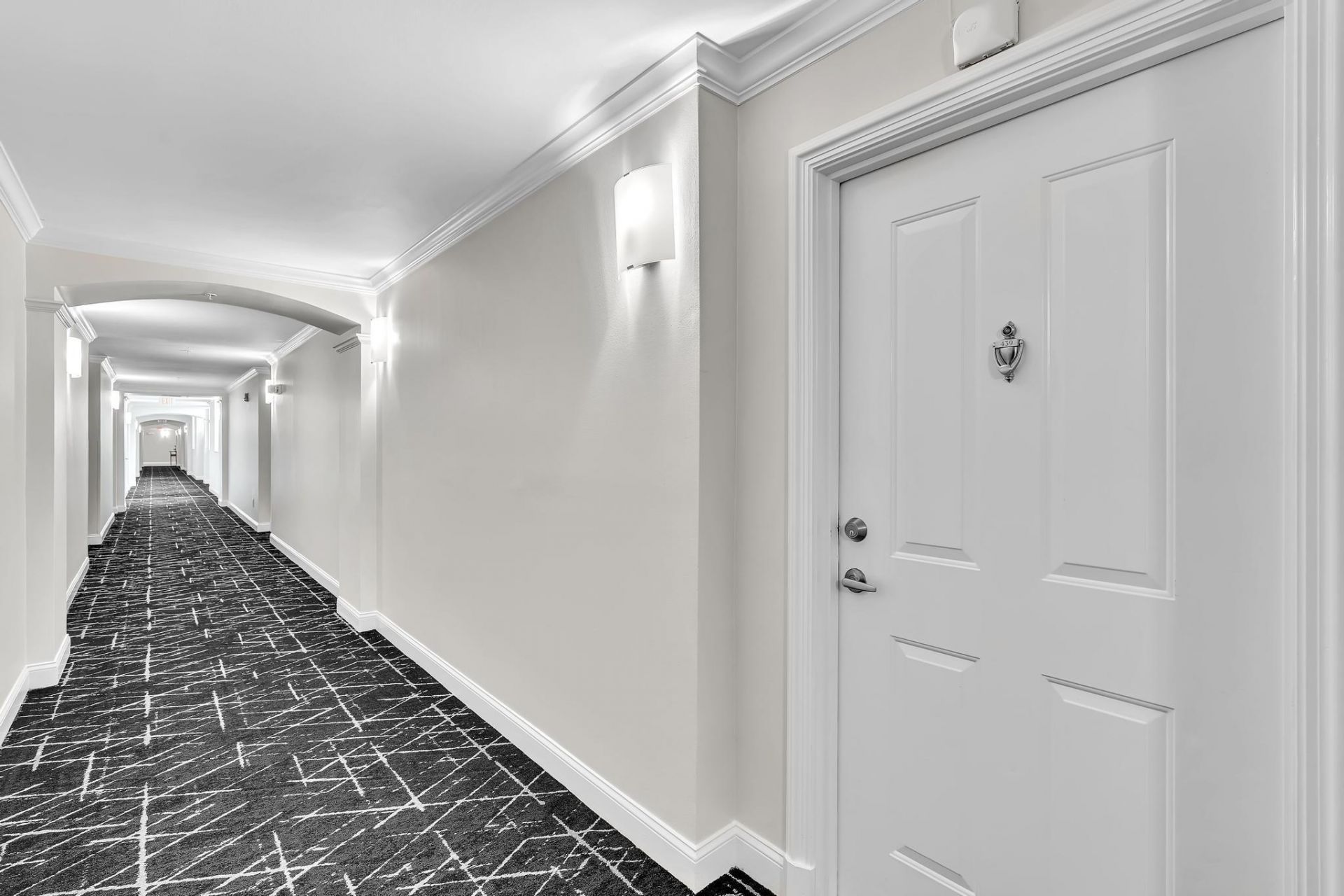 600 S Dixie Highway, Unit 439, West Palm Beach, FL 33401 Photo