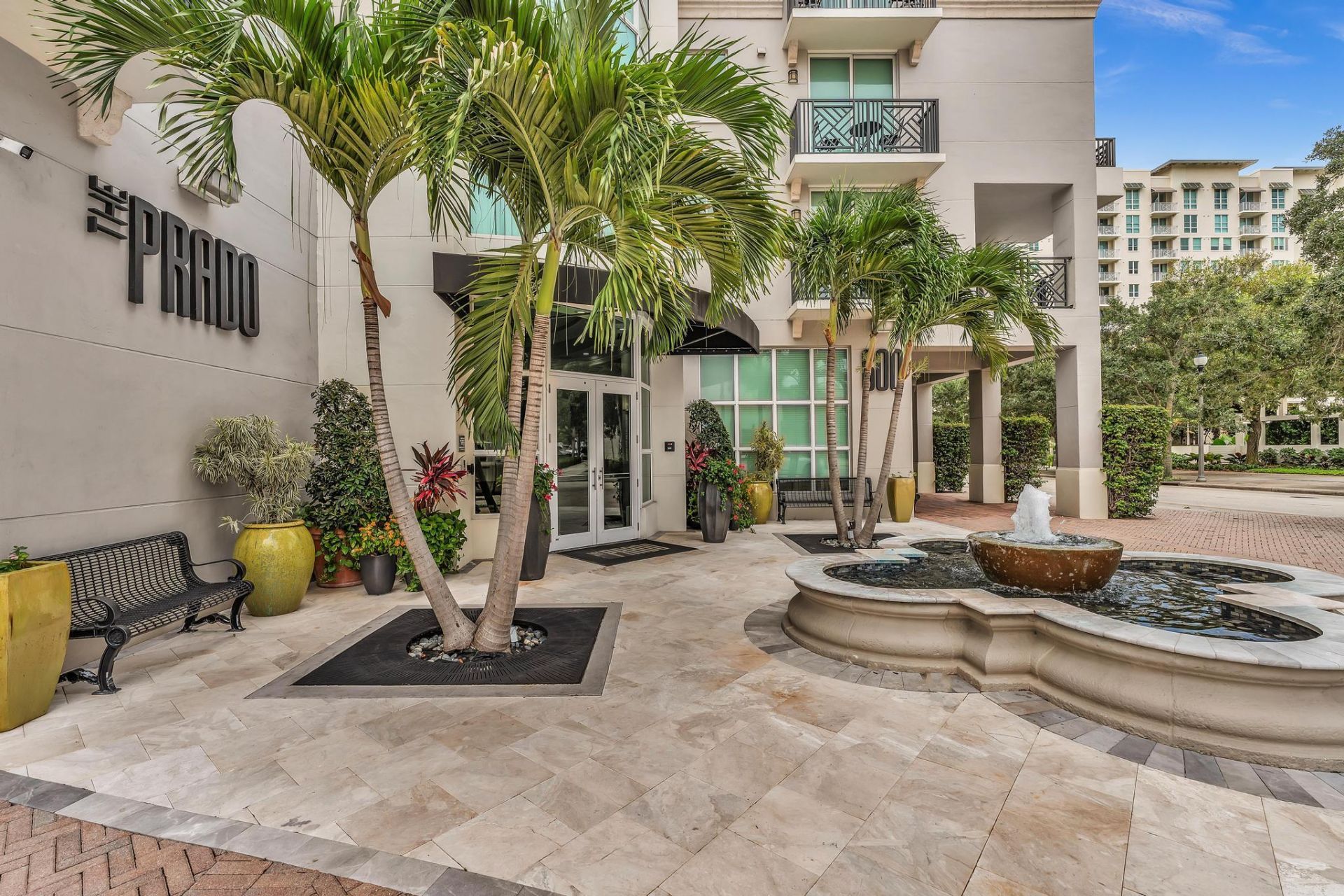 600 S Dixie Highway, Unit 439, West Palm Beach, FL 33401 Photo