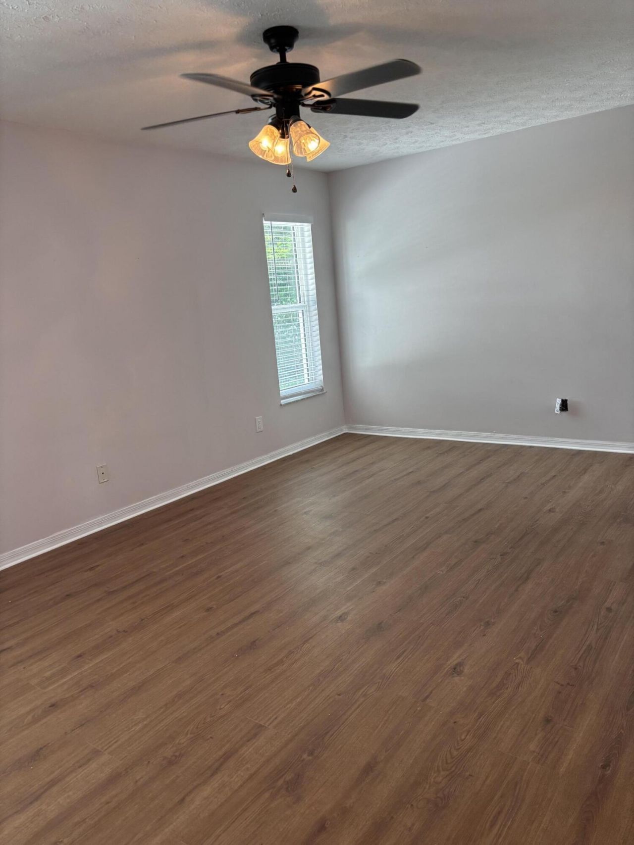 450 SW Eyerly Avenue, Port Saint Lucie, FL 34983 Photo