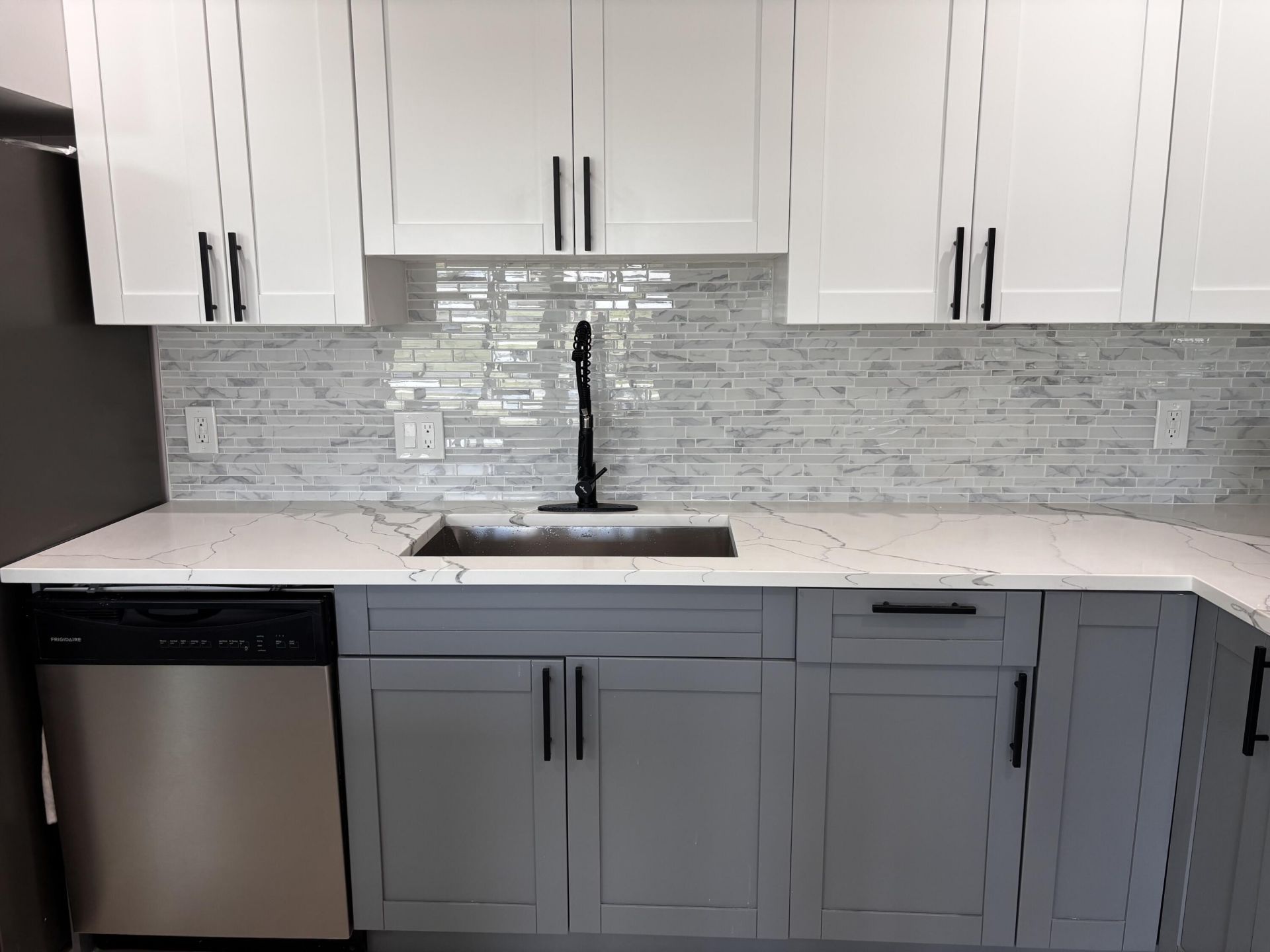 450 SW Eyerly Avenue, Port Saint Lucie, FL 34983 Photo