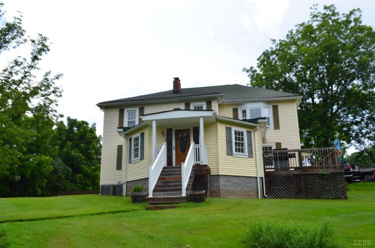 10778 Rockfish River Road, Shipman, VA 22971